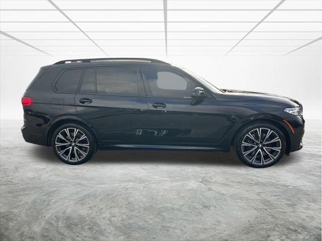 used 2022 BMW X7 car, priced at $65,097