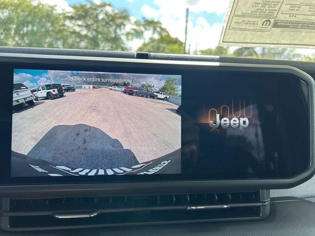 new 2025 Jeep Wrangler car, priced at $39,127