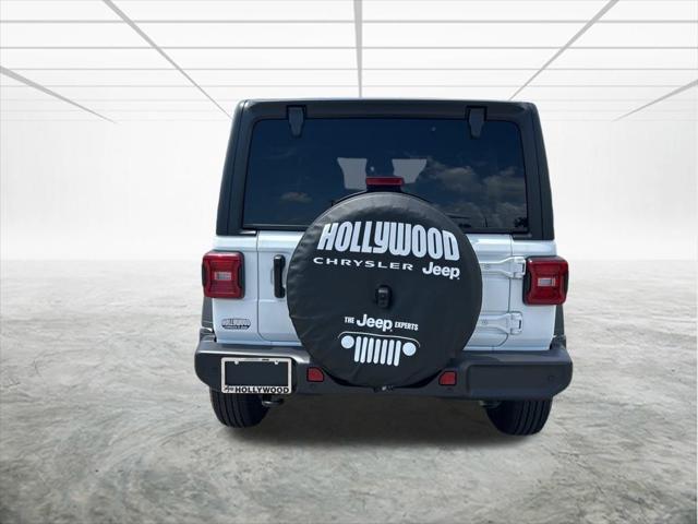 new 2025 Jeep Wrangler car, priced at $46,304