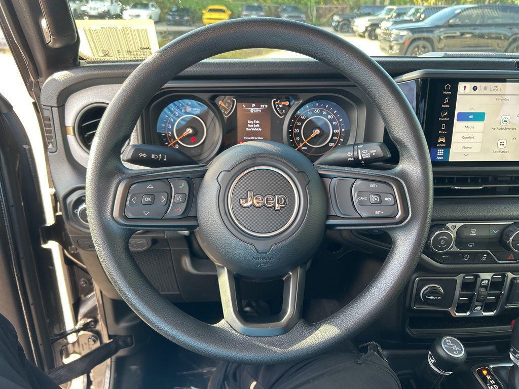 new 2025 Jeep Gladiator car, priced at $36,496