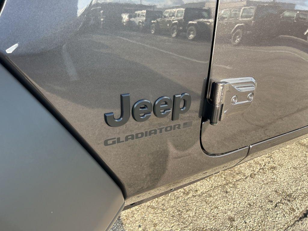 new 2025 Jeep Gladiator car, priced at $36,496