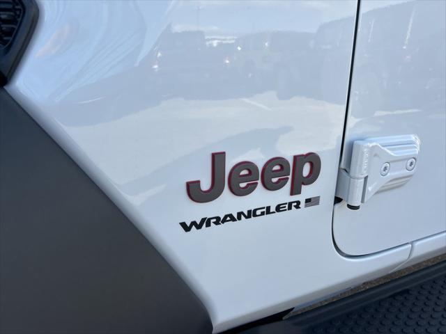 new 2025 Jeep Wrangler car, priced at $69,090