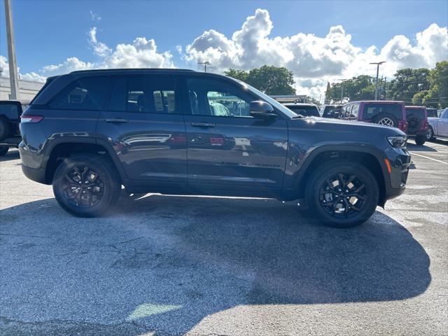 new 2024 Jeep Grand Cherokee car, priced at $38,782