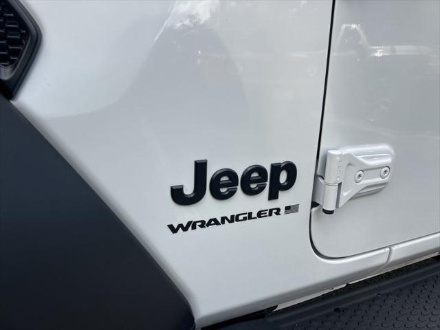 new 2025 Jeep Wrangler car, priced at $45,245