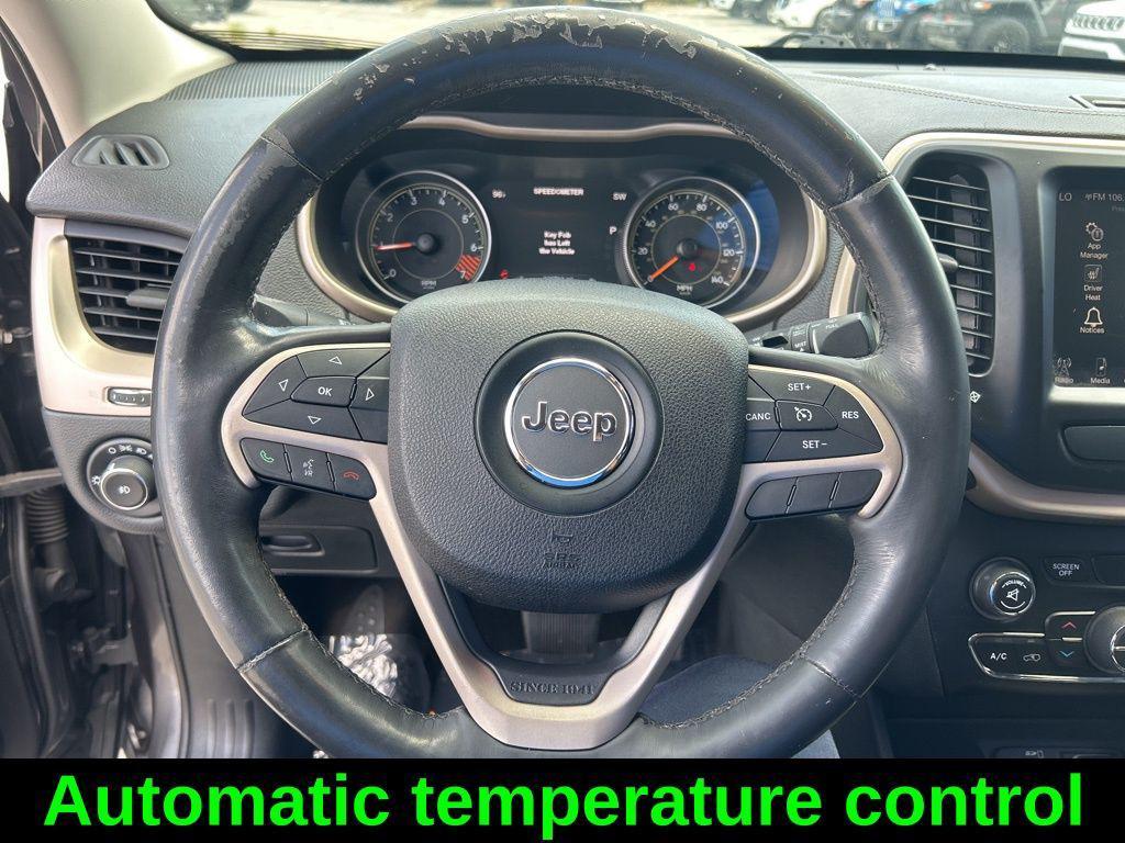 used 2015 Jeep Cherokee car, priced at $6,274