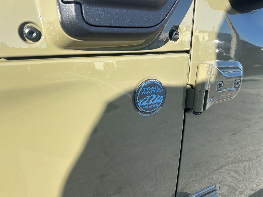 new 2025 Jeep Wrangler car, priced at $61,090