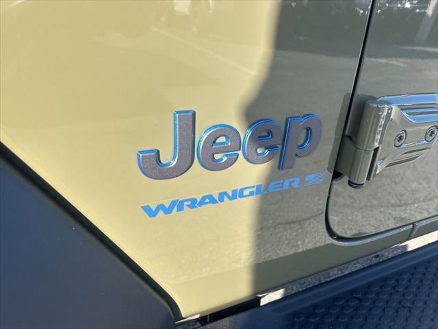 new 2025 Jeep Wrangler car, priced at $64,035