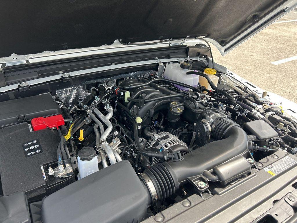 new 2025 Jeep Gladiator car, priced at $36,799