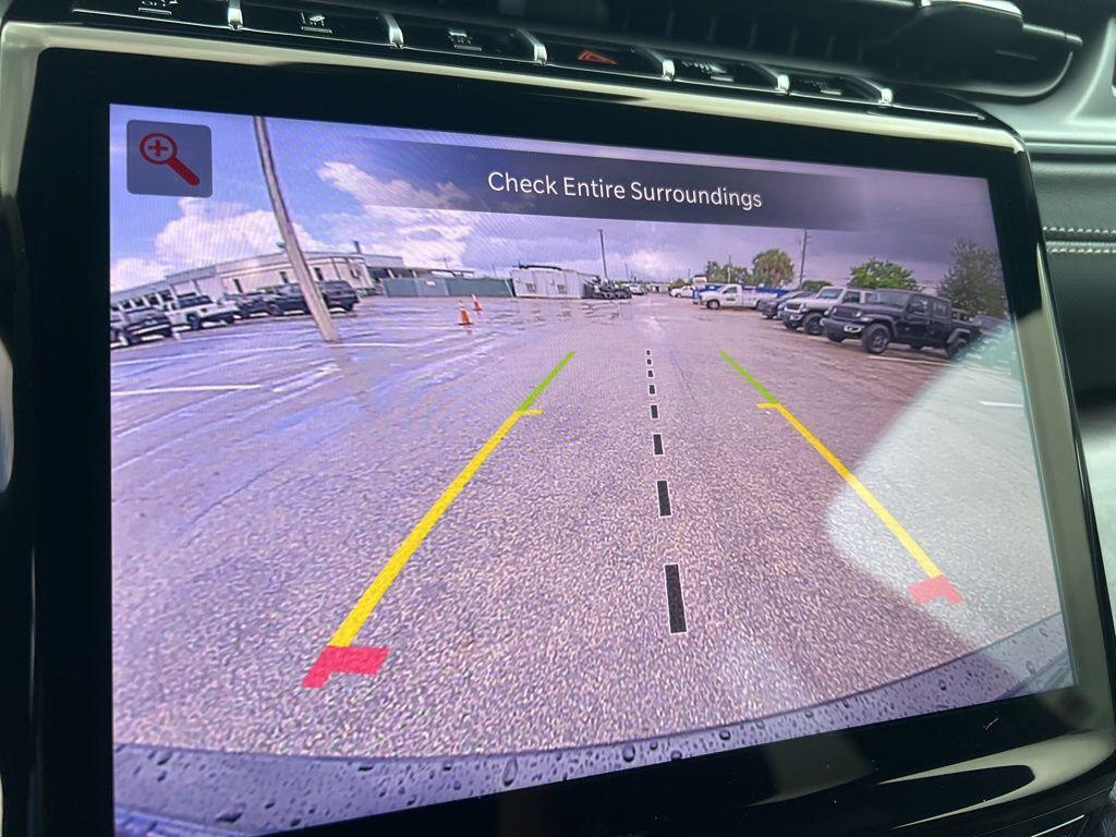 new 2025 Jeep Grand Cherokee car, priced at $40,676