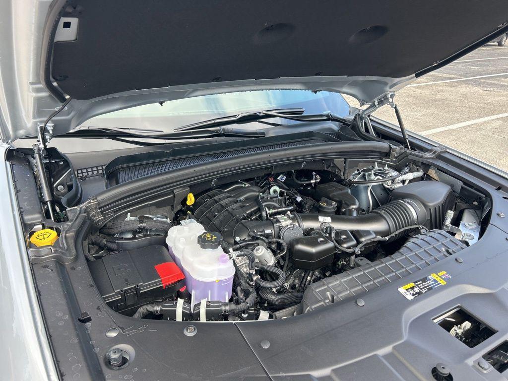 new 2025 Jeep Grand Cherokee L car, priced at $44,498