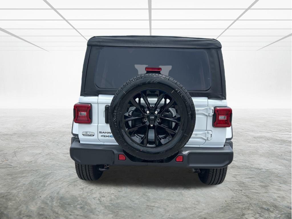 new 2025 Jeep Wrangler car, priced at $49,432