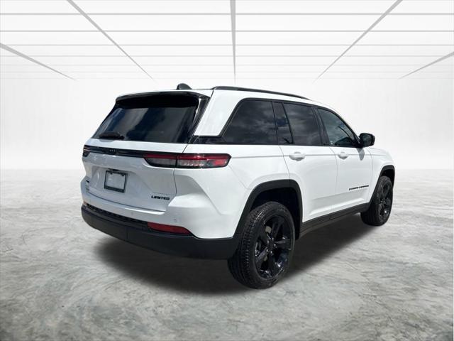 new 2025 Jeep Grand Cherokee car, priced at $48,279
