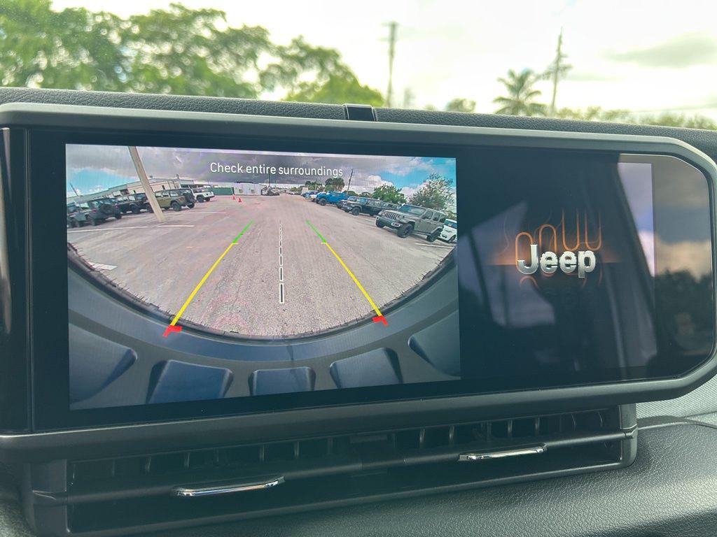 new 2025 Jeep Wrangler car, priced at $53,553