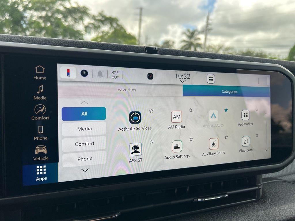 new 2025 Jeep Wrangler car, priced at $53,553