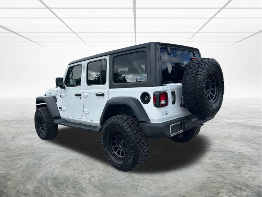 new 2025 Jeep Wrangler car, priced at $53,553