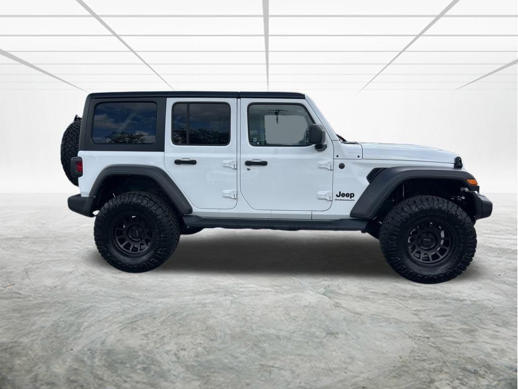 new 2025 Jeep Wrangler car, priced at $53,553