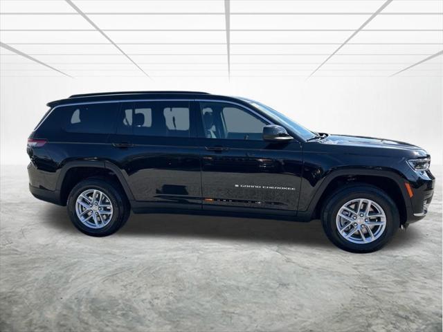 new 2025 Jeep Grand Cherokee L car, priced at $38,976