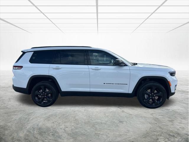 new 2025 Jeep Grand Cherokee L car, priced at $47,471