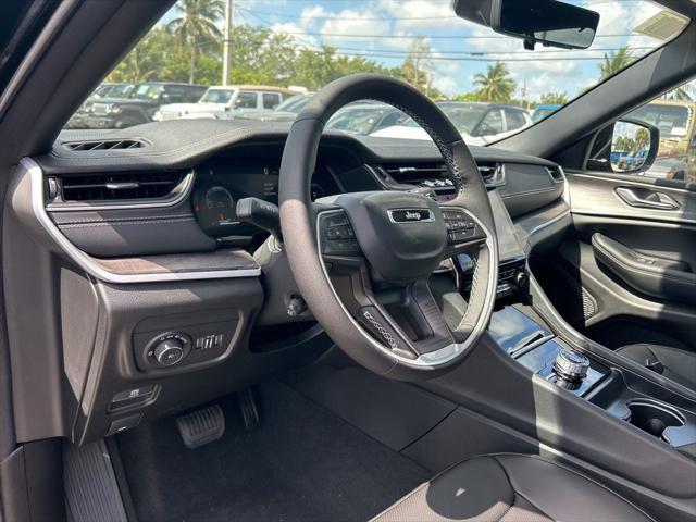 new 2025 Jeep Grand Cherokee car, priced at $49,797