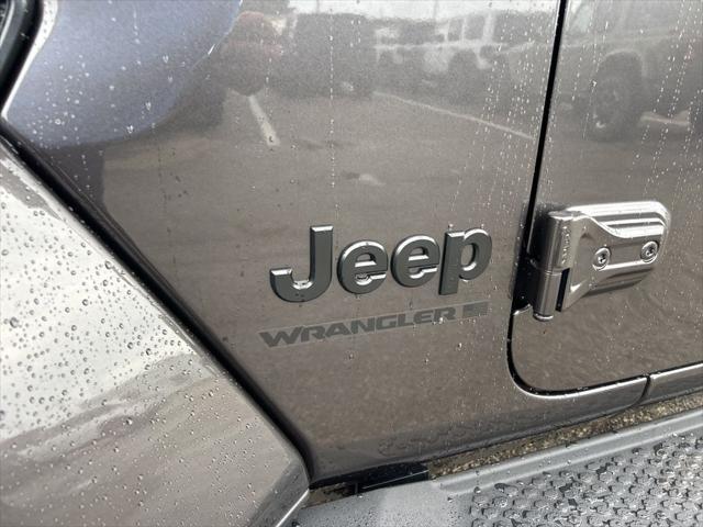 new 2025 Jeep Wrangler car, priced at $55,615