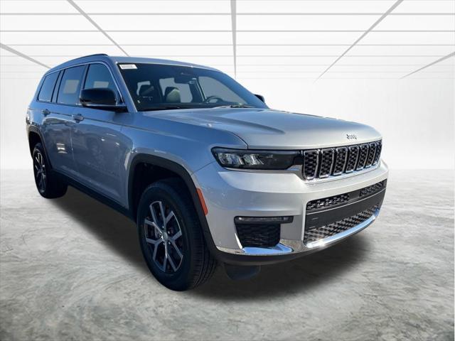 new 2025 Jeep Grand Cherokee L car, priced at $44,118