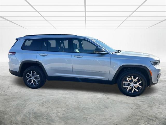 new 2025 Jeep Grand Cherokee L car, priced at $44,118