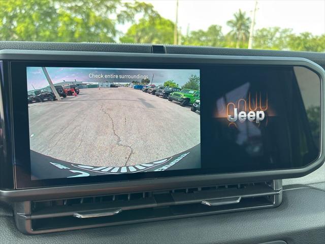 new 2025 Jeep Wrangler car