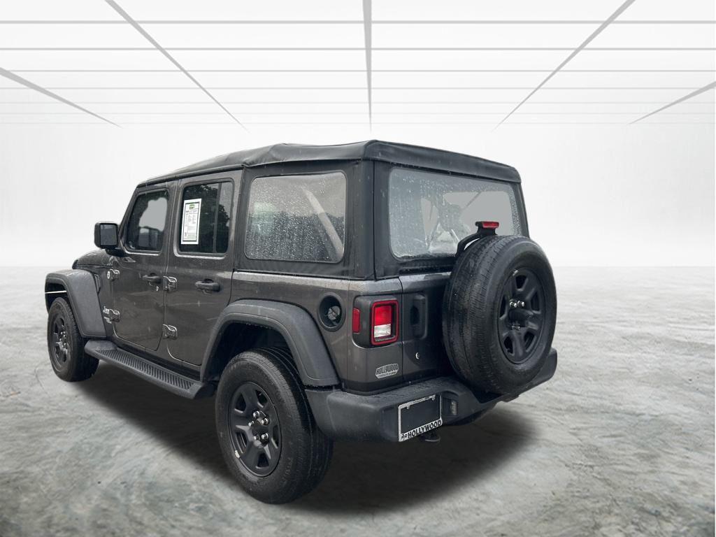 used 2021 Jeep Wrangler Unlimited car, priced at $27,320