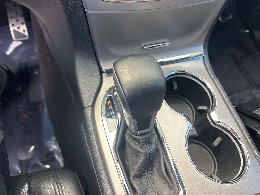 used 2018 Jeep Grand Cherokee car, priced at $14,375