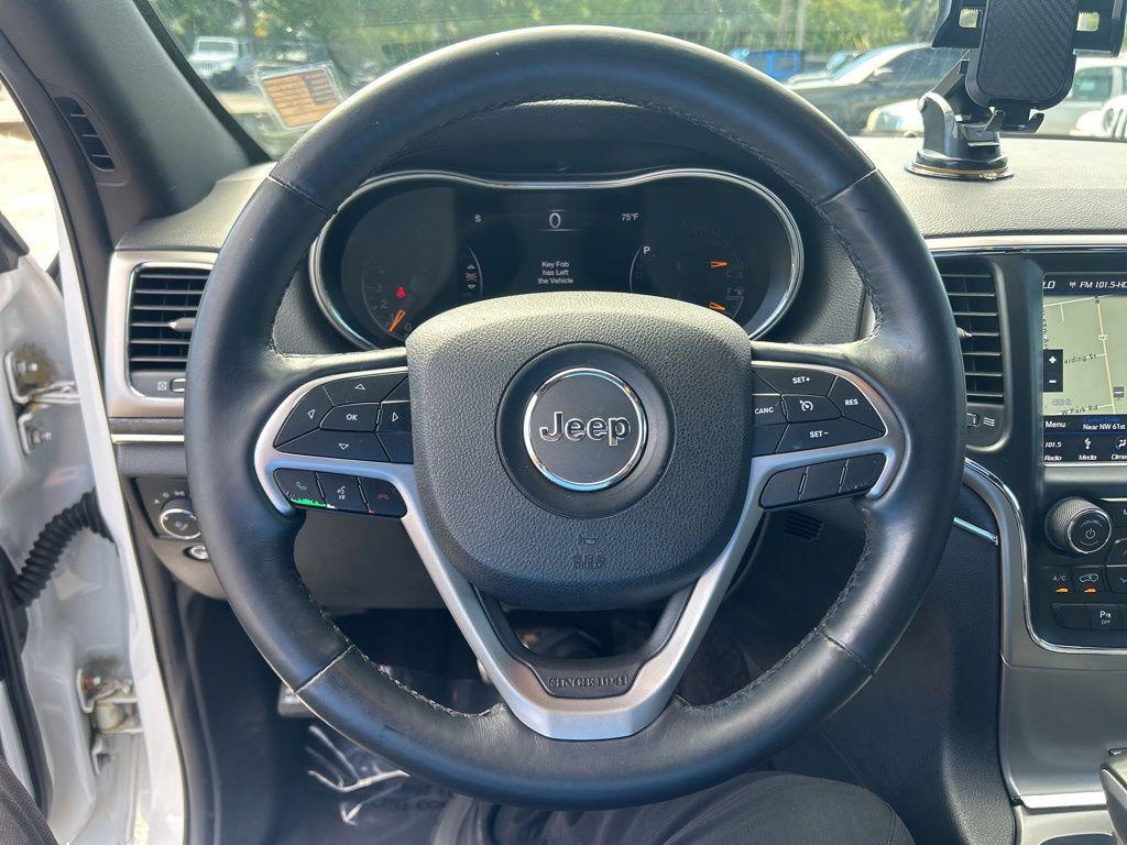 used 2018 Jeep Grand Cherokee car, priced at $14,375