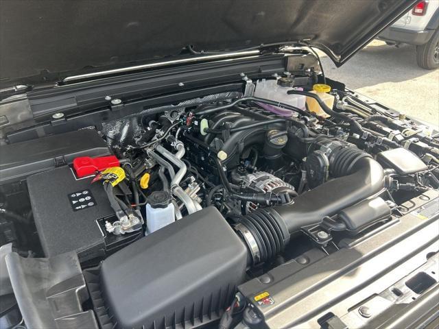 new 2025 Jeep Gladiator car, priced at $40,492