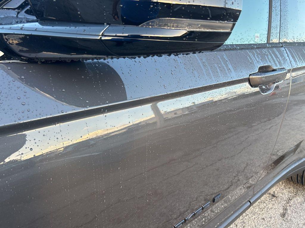 new 2025 Jeep Grand Cherokee L car, priced at $42,493