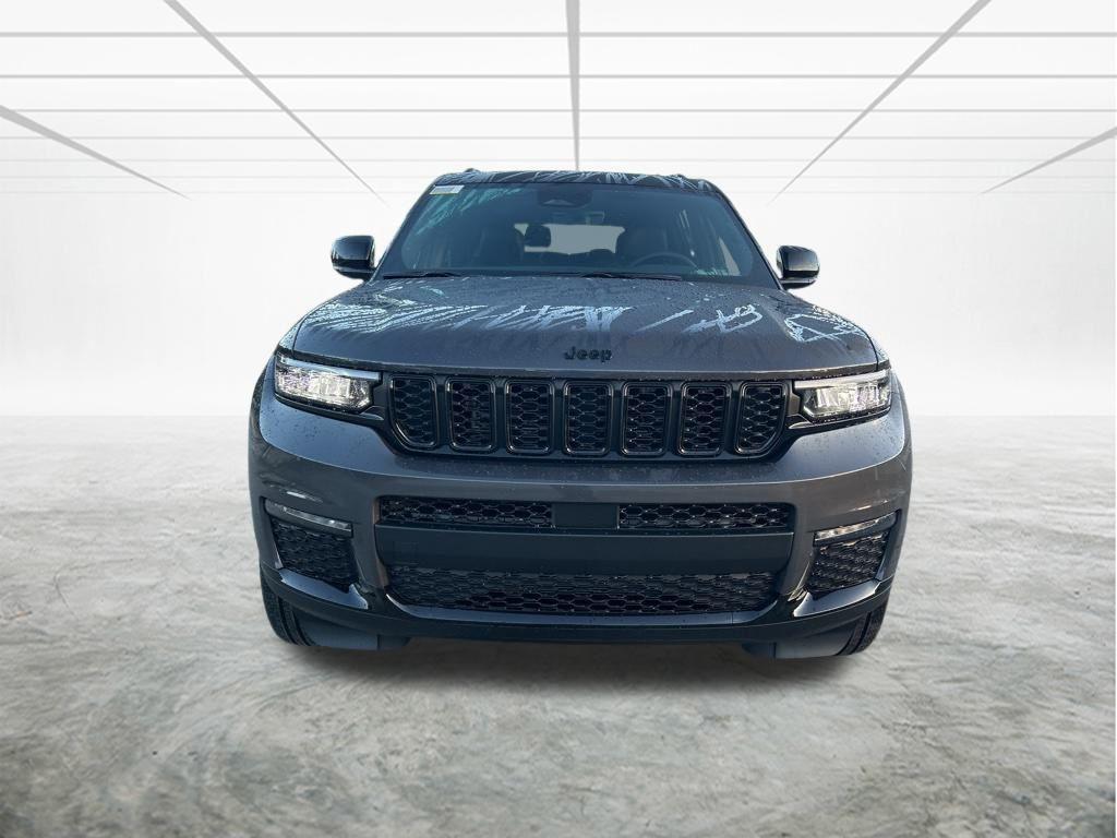 new 2025 Jeep Grand Cherokee L car, priced at $42,493