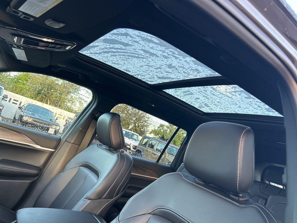 new 2025 Jeep Grand Cherokee L car, priced at $42,493