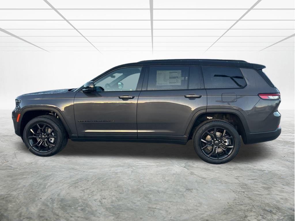 new 2025 Jeep Grand Cherokee L car, priced at $42,493