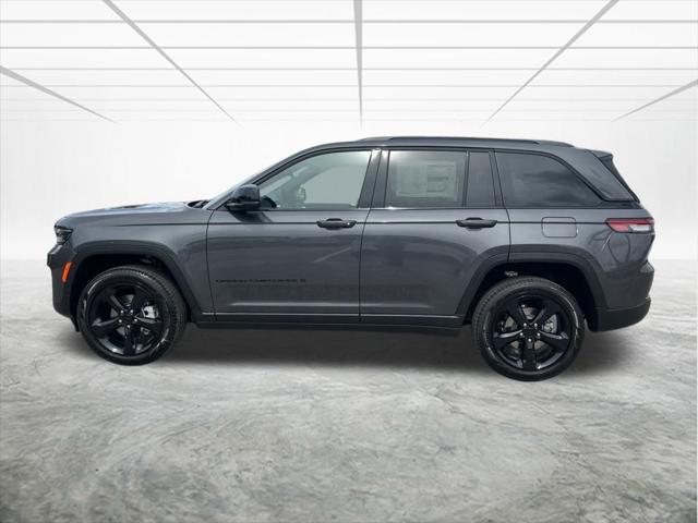 new 2025 Jeep Grand Cherokee car, priced at $45,609