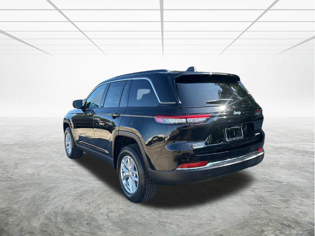 new 2025 Jeep Grand Cherokee car, priced at $33,722