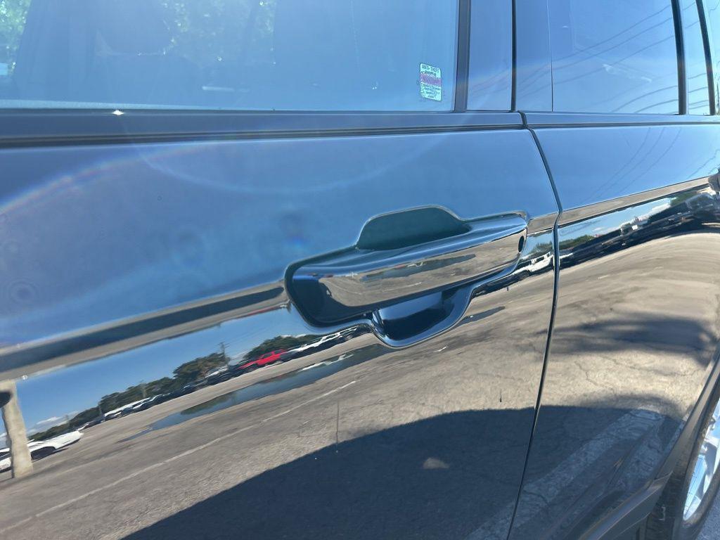 new 2025 Jeep Grand Cherokee car, priced at $33,722