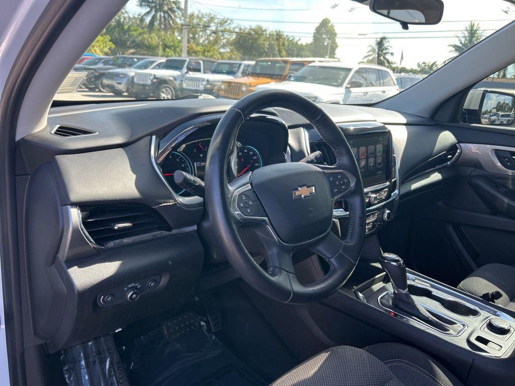 used 2019 Chevrolet Traverse car, priced at $16,995