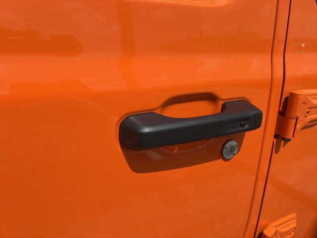 new 2025 Jeep Wrangler car, priced at $107,075