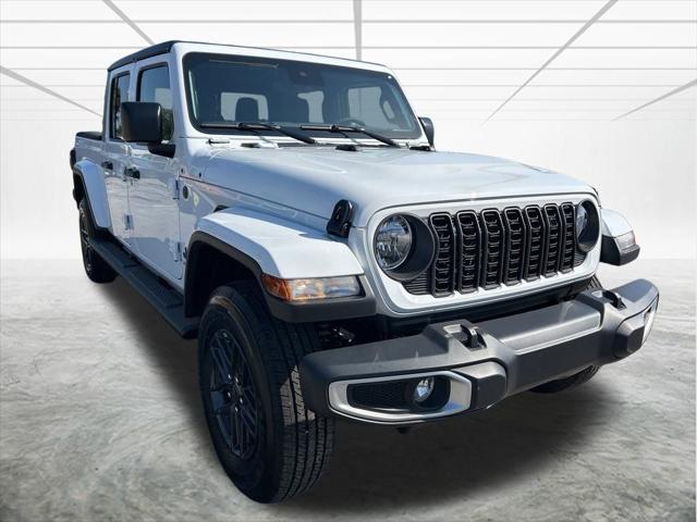 new 2024 Jeep Gladiator car, priced at $46,107