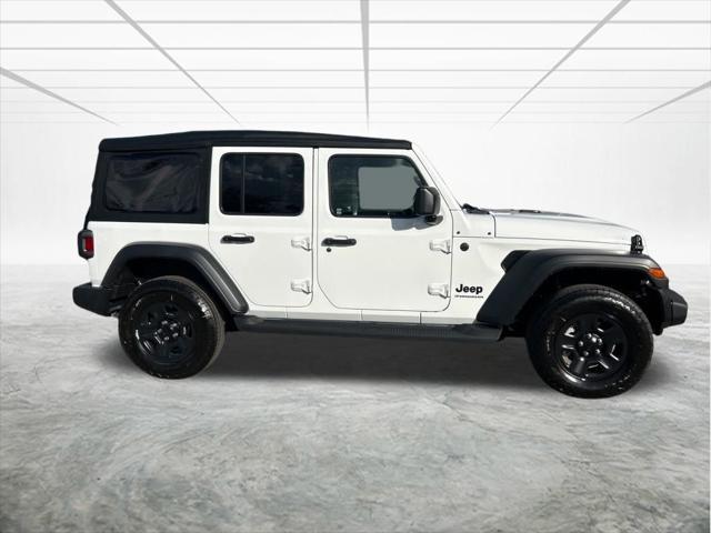 new 2025 Jeep Wrangler car, priced at $39,355