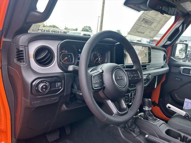 new 2025 Jeep Gladiator car, priced at $45,673