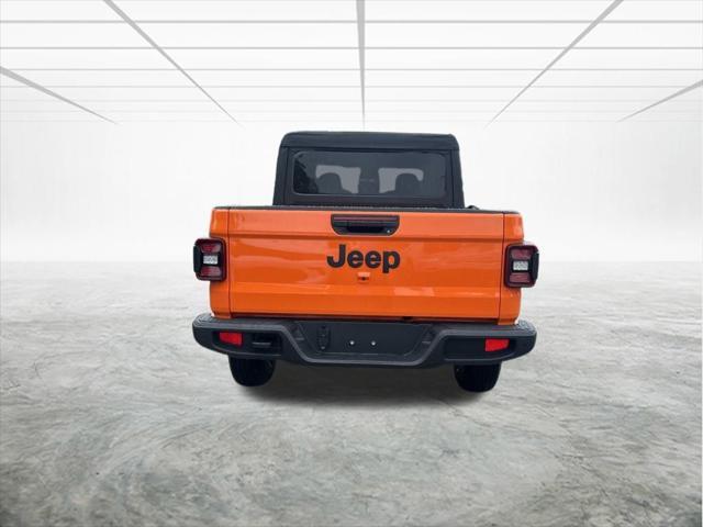 new 2025 Jeep Gladiator car, priced at $45,673