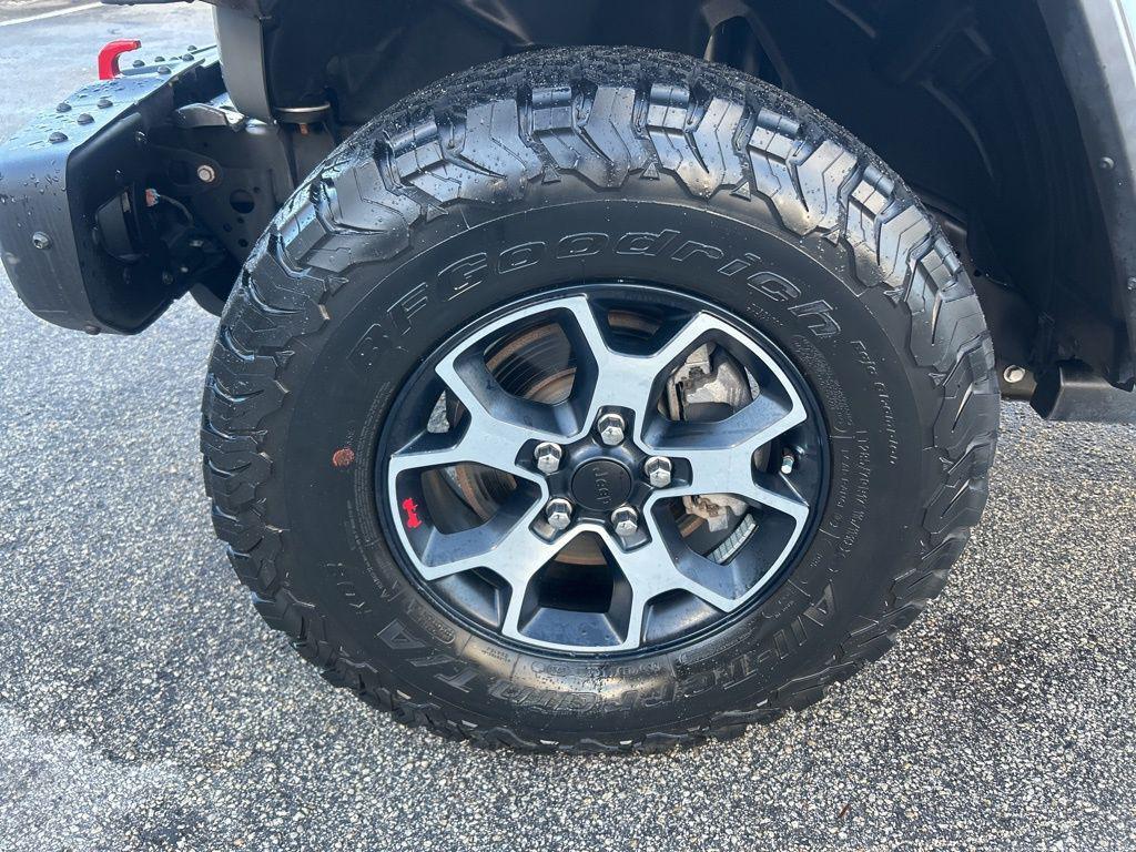 used 2021 Jeep Wrangler Unlimited car, priced at $36,810