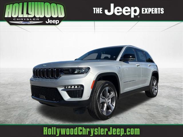 new 2024 Jeep Grand Cherokee car, priced at $54,230