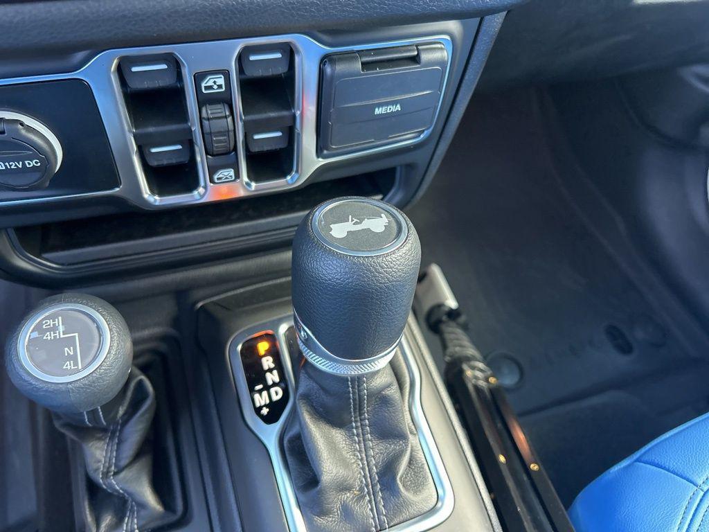 new 2025 Jeep Wrangler car, priced at $57,995