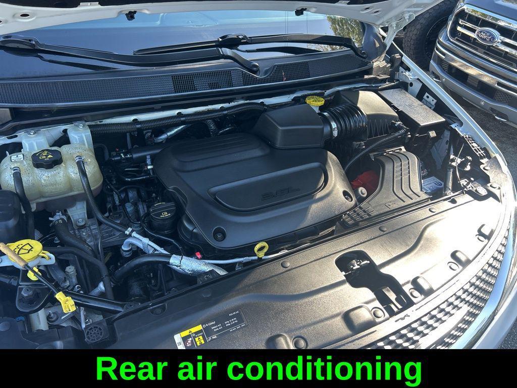 used 2019 Chrysler Pacifica car, priced at $7,798