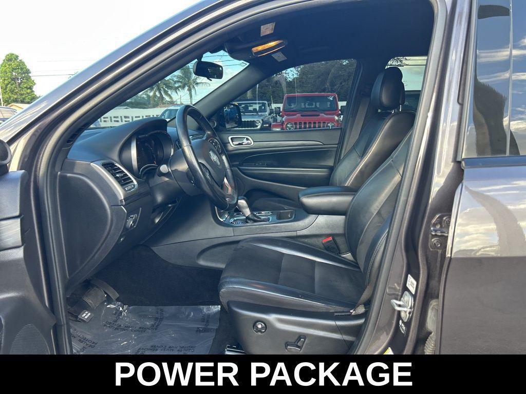 used 2021 Jeep Grand Cherokee car, priced at $20,786