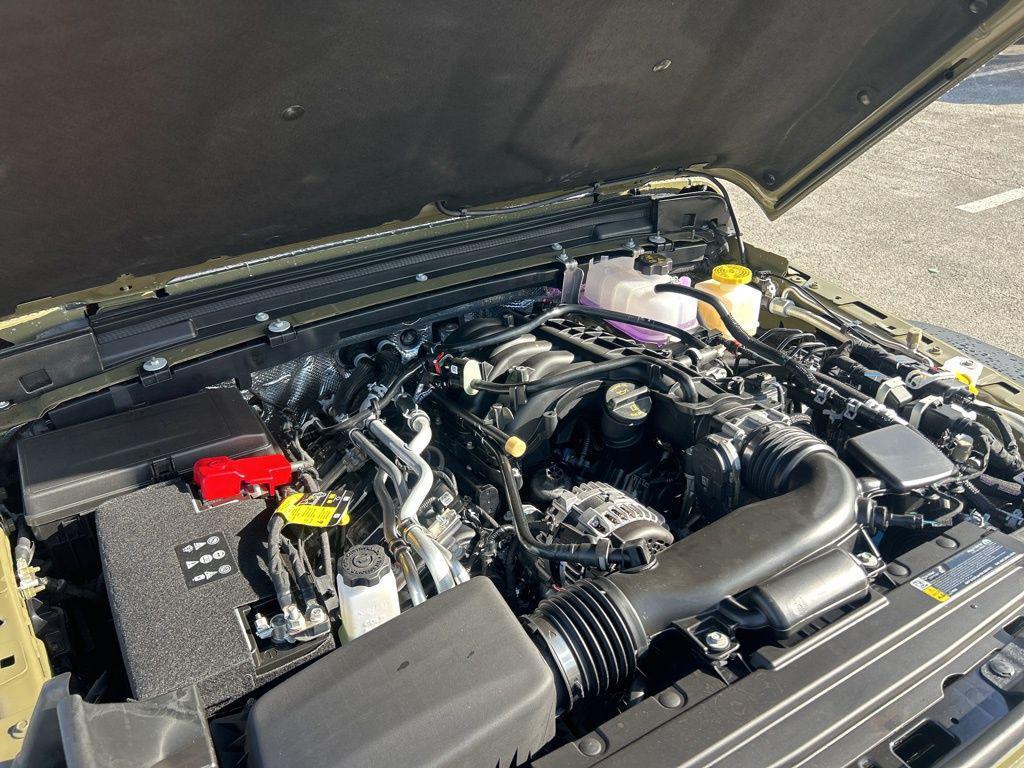 new 2025 Jeep Gladiator car, priced at $36,624